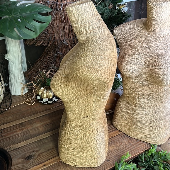 Pottery barn vintage Seagrass Bust RARE! - Picture 4 of 9